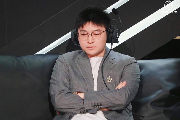贪玩的小毅本人加速火把