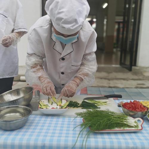 厨房厨艺大比拼美篇