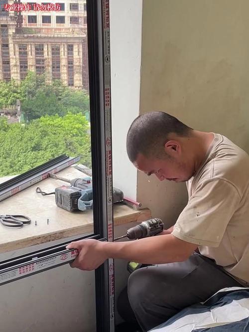 附近拆门窗的师傅