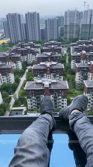 看高楼平地起