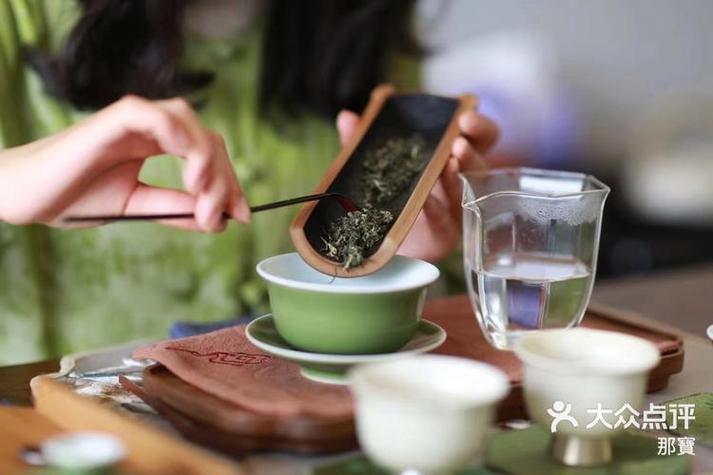 茶楼上一休一晚上通宵嘛