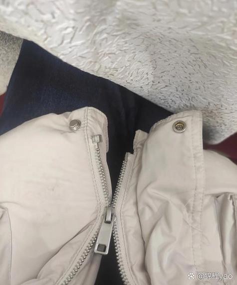 羽绒服金属拉链好不好
