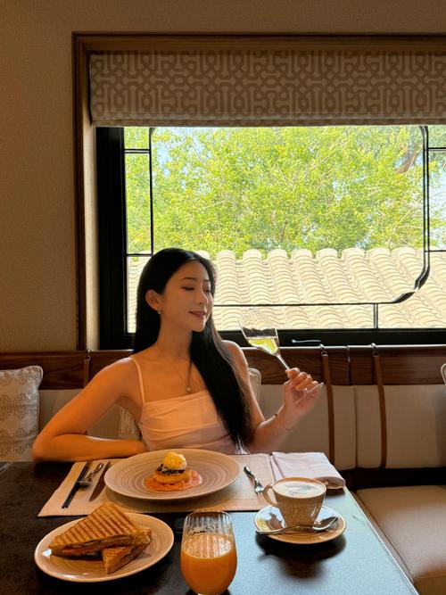 vickybb010推特博主