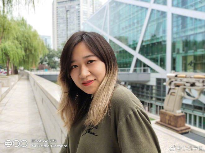 vivoz5照相背景虚化