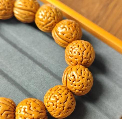 桃核怎么处理不会开裂缩略图