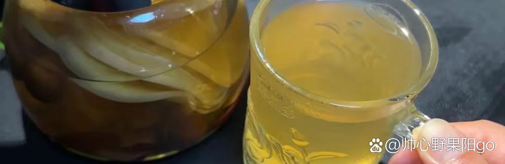 苹果进了一点点的水怎么自己修复