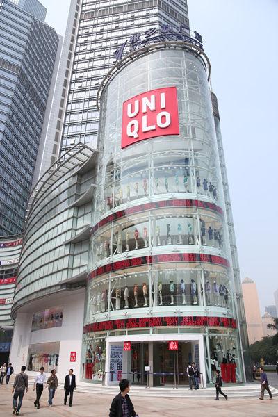 中国优衣库类似品牌游戏截图
