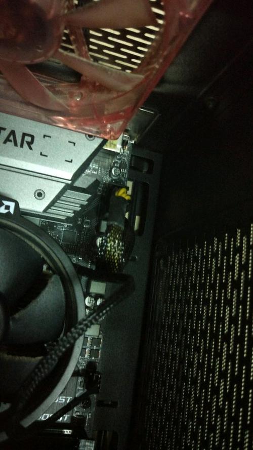 b450迫击炮关机鼠标灯还亮
