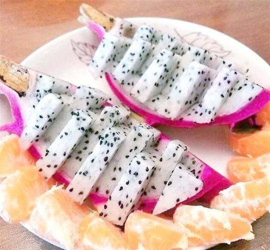 火龙果如何摆盘
