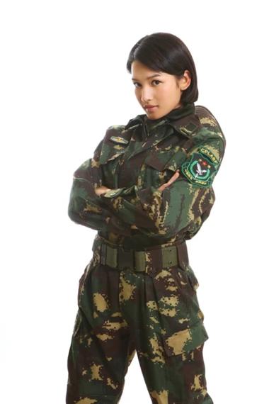 麻辣女兵高清完整版缩略图