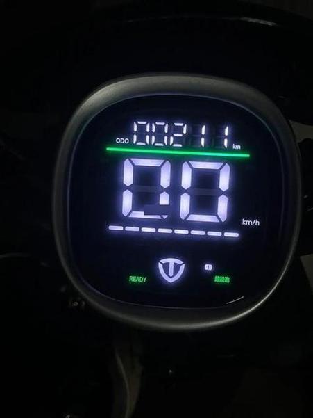 台铃电动车电量一直满电