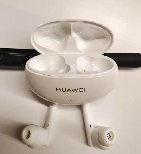 ipad可以连多个蓝牙耳机吗