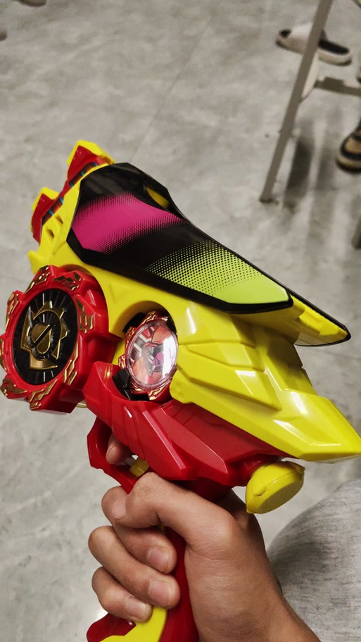 兽电战队变身器缩略图
