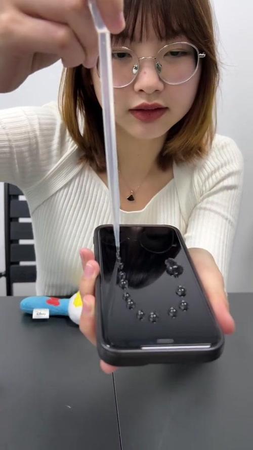 钢化膜触控不灵敏