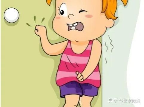 尿憋得扭来扭去尿裤子了的搞笑视频