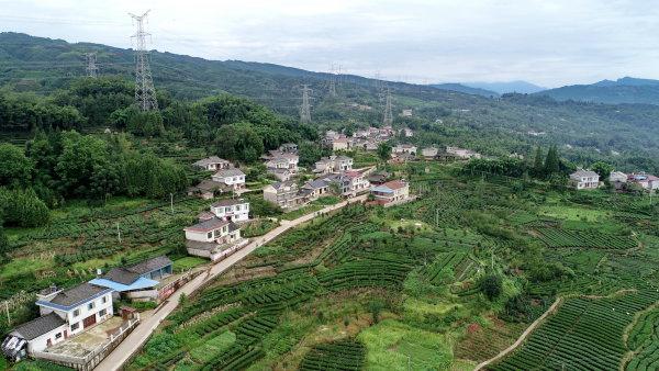 四川眉山洪雅县穷吗