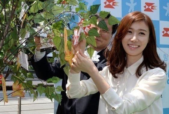 罗静恩为什么辞去主播工作