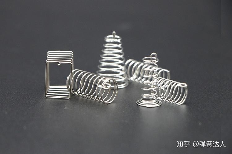触摸弹簧按键原理