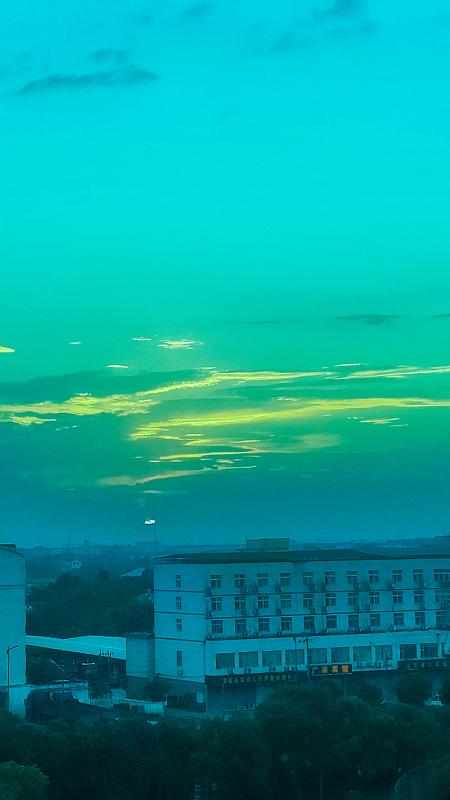 拍夕阳怎么调截图