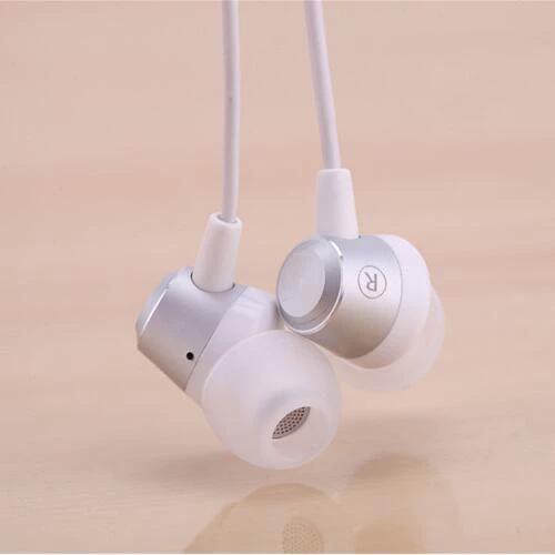 真我手机能用oppo耳机吗