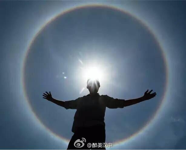 什么是自带光环的人