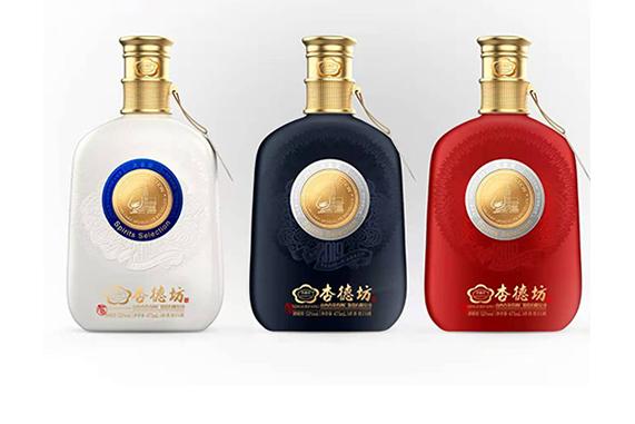 独特的宣传酒厂广告