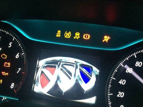 英朗方向盘按键突然失灵游戏截图