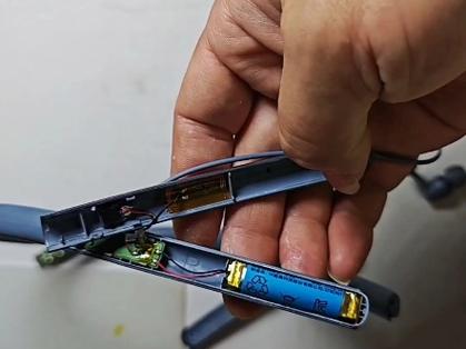 索尼蓝牙耳机无法充电