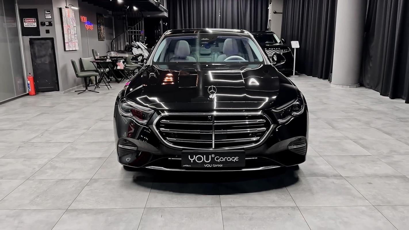 2025款奔驰e300l图片