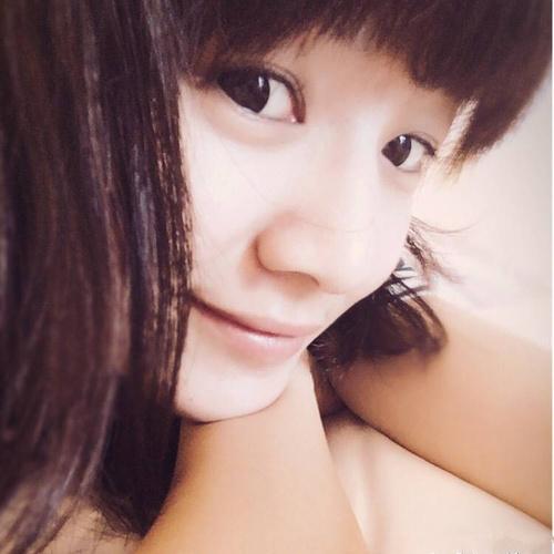 文儿唱的小鸡哔哔缩略图