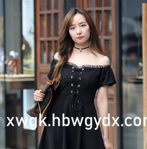 雄图巅峰的神txt