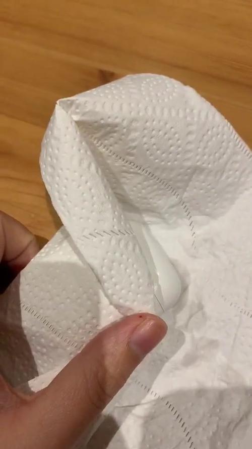 蓝牙耳机洗衣机里泡过