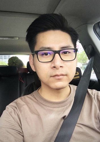 男生普通人照片
