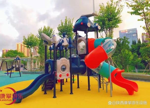 滑梯安装步骤