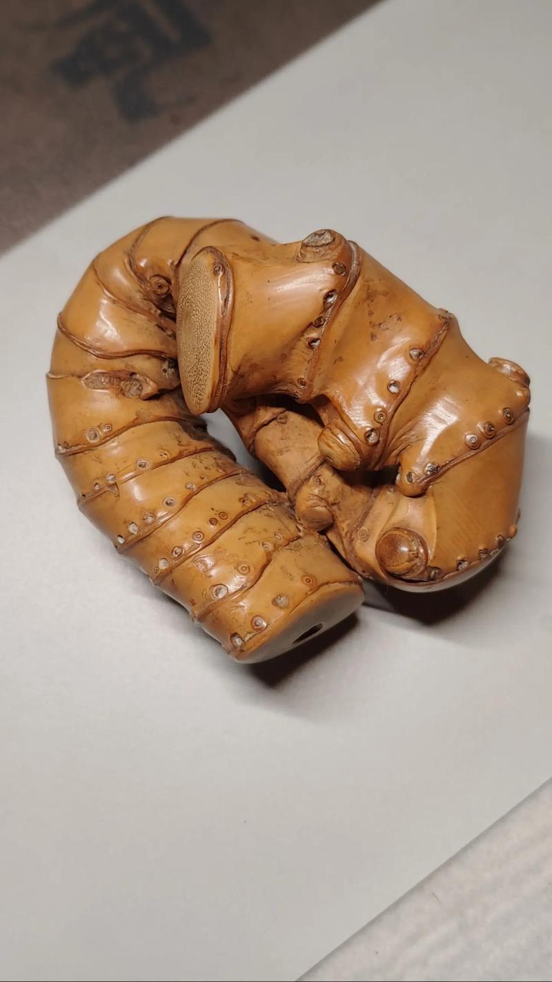 竹根手把件的盘玩方法