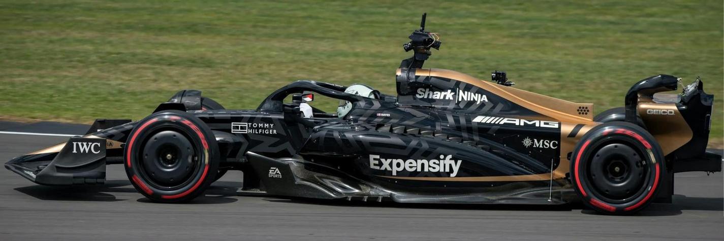 f1赛车多少钱一辆缩略图