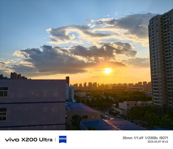 vivox30带水印图片游戏截图