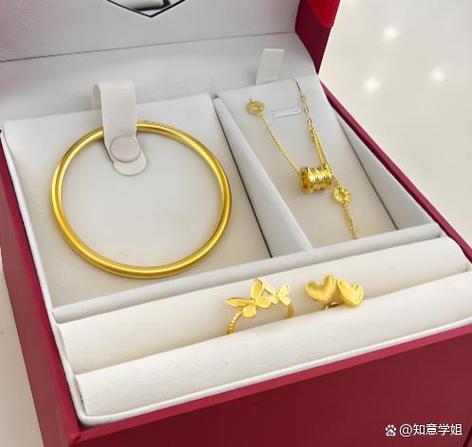送亲家什么礼物合适图标