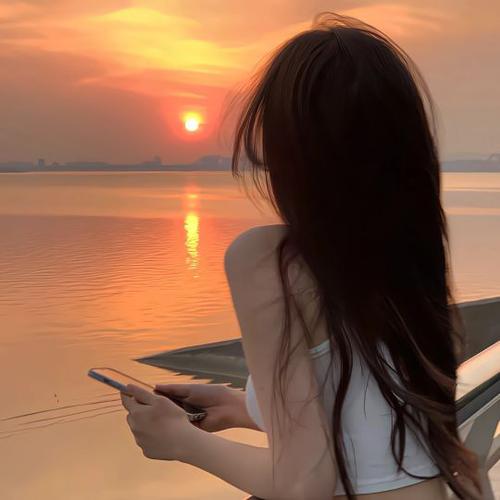 女生头像小红书背影