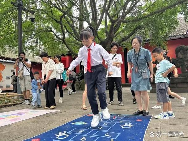 7点是早上还是清晨