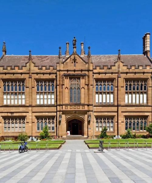 悉尼大学