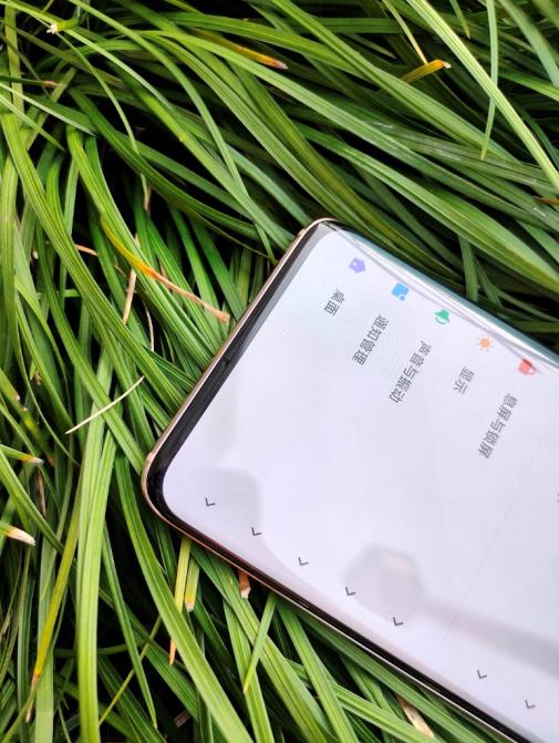 小米10屏幕有条竖的绿色线