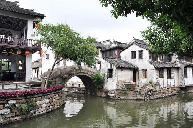 江南小镇怎么样