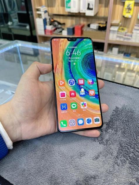 华为手机屏和后盖合不上