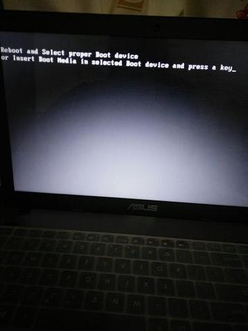 电脑开机后就死机什么都动不了