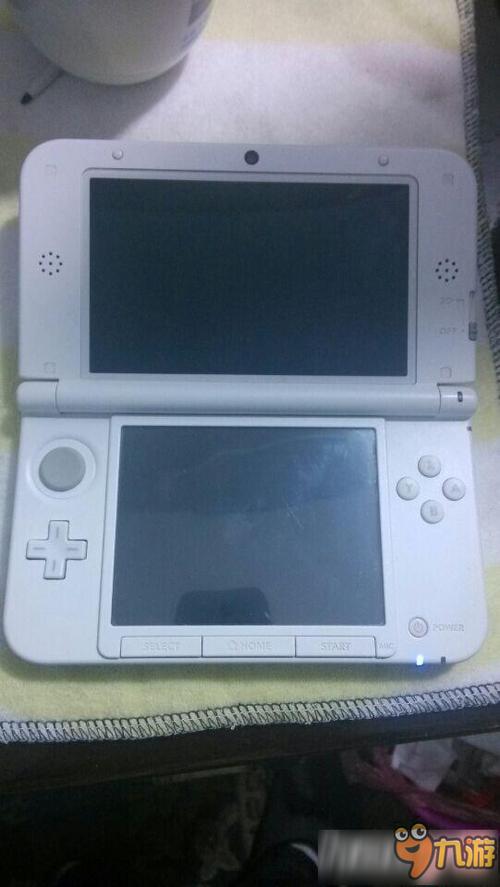 3ds开机灯亮一下黑屏截图