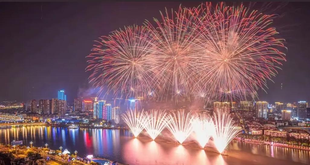 苹果手机发短信烟花特效缩略图