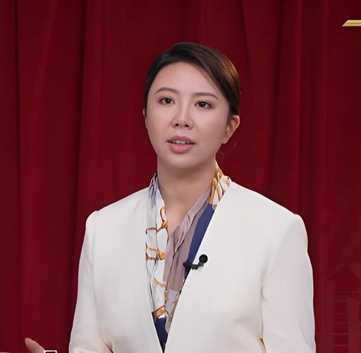 广东记者陈满吉