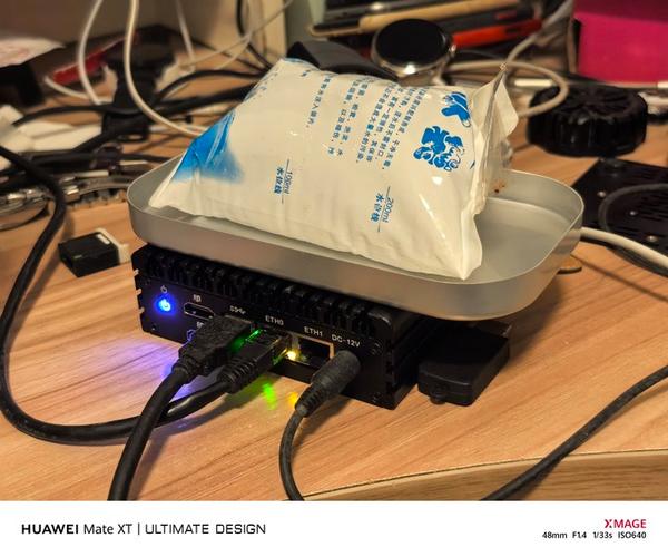 冰箱上可以放路由器吗