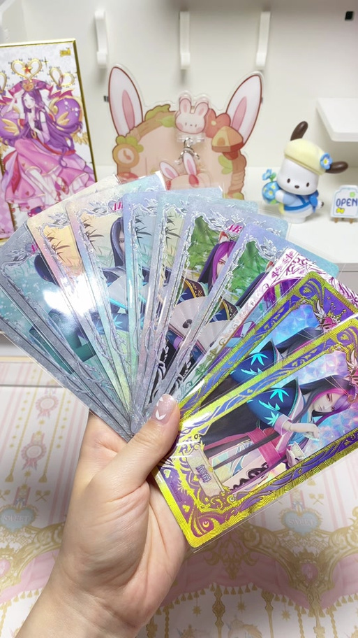 拆10000元叶罗丽卡片